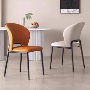 Chaises de salle à manger modernes au design nordique avec dossier de luxe et pieds en acier au carbone pour hôtel, restaurant, bureau, café, usage domestique - Product Image 3