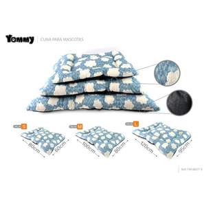Set di 3 Tappetini per Cani in Velluto di Cotone Blu Lago, Comodi Tappetini e Cuscini per Animali Domestici con Motivo Jacquard a Nuvole - Product Image 1