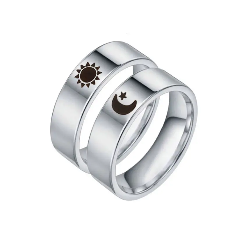 2023 새로운 디자인 패션 간단한 티타늄 스틸 스테인레스 스틸 반지 문 태양 스타 반지 사랑 커플 반지 결혼식