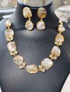 Collier de perles de perles pour femmes nouveau Style rétro diamant accessoire de Banquet à la mode prix de gros fait à la main - Product Image 2