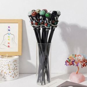 Baguette magique en cristal artisanale avec des pierres précieuses en aventurine verte et en cristal blanc pour le cosplay, les sorcières et les sorciers - Product Image 4