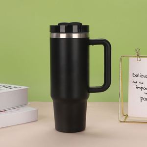 Gobelet de voyage isotherme H2.0 pour voiture, 30 oz, double paroi sous vide, avec couvercle et paille, antidérapant, logo personnalisé OEM - Product Image 3