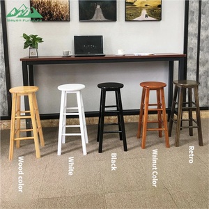 <span class=keywords><strong>Tabouret</strong></span> <span class=keywords><strong>de</strong></span> <span class=keywords><strong>bar</strong></span> Wayon Furniture <span class=keywords><strong>en</strong></span> <span class=keywords><strong>bois</strong></span> naturel, siège <span class=keywords><strong>rond</strong></span> à quatre pieds solides - Product Image 3