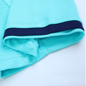 Maglia da <span class=keywords><strong>calcio</strong></span> personalizzata all'ingrosso stile Casual con Design in bianco modello solido e tecniche lavate per i giocatori di fan - Product Image 2