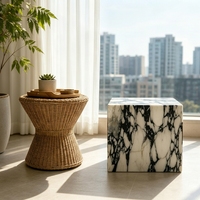 Table d'appoint en marbre blanc Arabescato, design moderne, socle bas, luxe, pierre naturelle, pour villa, hôtel, manoirs