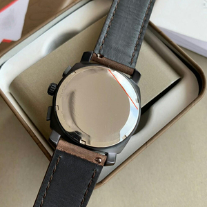 นาฬิกาควอตซ์ผู้ชาย ดีไซน์ใหม่ คุณภาพสูง หน้าปัดสีดำทันสมัย สายหนัง เหมาะสำหรับกิจกรรมกลางแจ้ง ลำลอง ใช้ได้ทุกวัน - Product Image 5