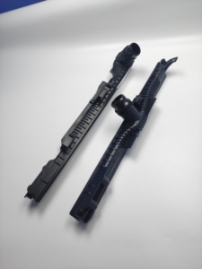 Serbatoio <span class=keywords><strong>Radiatore</strong></span> in Plastica OEM 17118482624 per <span class=keywords><strong>BMW</strong></span> PA66-GF30, Resistente alle Crepe e alla Deformazione, dal Produttore Originale - Product Image 2