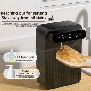 Distributeur de savon moussant automatique sans contact à double tête rechargeable par USB 400ml+400ml, écologique, sur pied, pour usage hôtelier - Product Image 2
