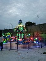 Parc d'attractions en plastique et acier pour aire de jeux, parc de foire, carnaval, fibre de verre, métal