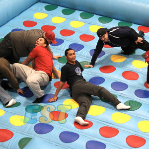Twister interactif populaire, Twister géant d'extérieur, jeu de Twister gonflable géant <span class=keywords><strong>pour</strong></span> adultes à vendre - Product Image 4