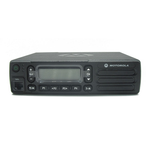 Radio Móvil Bidireccional DEM500 de 128 Canales VHF Digital para Vehículos de Seguridad Pública - Product Image 4