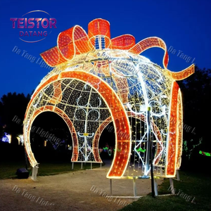 ซุ้มประดับลูกบอลคริสต์มาสขนาดใหญ่กลางแจ้ง พร้อมไฟ LED ตกแต่งสำหรับงานเทศกาลและพื้นที่สาธารณะ - Product Image 2