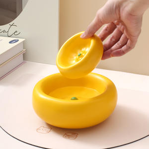 2025 nouveau Design motif solide surélevé chat et <span class=keywords><strong>chien</strong></span> plat bol élégant en céramique mangeoire pour animaux de compagnie avec large bouche <span class=keywords><strong>surélevée</strong></span> chat bol de nourriture - Product Image 5