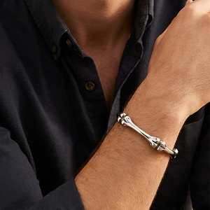 Stainless Steel Bone Bangle Unisex Light Luxury Bracelet <b>Skull</b> Design Fashion Cuff Simple Bangles Manufacturer Skeleton Bangle - Product Image 3