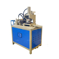 Presse hydraulique à colonne unique pour tubes carrés en acier inoxydable, machine à chanfreiner et plier à 90 degrés avec moteur et pompe