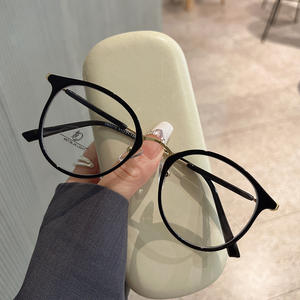 เฉียนไนแว่นตาทรงกลมสำหรับผู้หญิง TR90 แว่นอ่านหนังสือป้องกันแสงสีฟ้า T3-8275 - Product Image 4