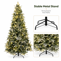 Guirlandes lumineuses de Noël d'intérieur à brancher, blanc chaud, décorées sur le sapin de Noël pour la décoration de la maison pendant les fêtes
