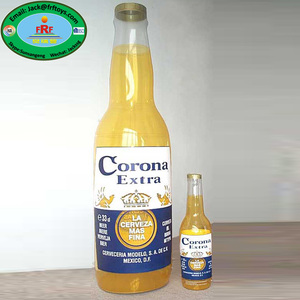 Espositore Gonfiabile a Forma di Bottiglia Corona per Promozioni di Birra - Product Image 1