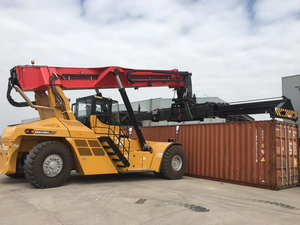รถยกแบบ Reach Stacker มาตรฐาน EU รุ่น SRSC45V5 ขนาด 45 ตัน เป็นที่นิยมในยุโรปและอเมริกา รถยกแบบ Reach Stacker 45 - Product Image 3
