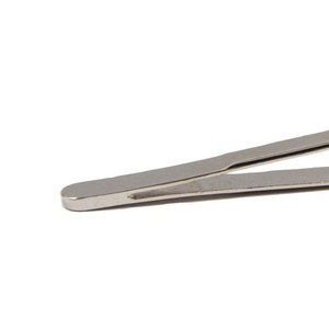 Pinzas para Cejas Reutilizables de Alta Calidad, Instrumentos de Belleza de Acero Inoxidable, Punta Inclinada, Diseño Ligero - Product Image 5