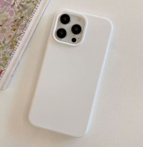 Funda Protectora de Silicona Suave de Color Caramelo Minimalista para iPhone 8 iPhone 16 Pro Max - Product Image 4