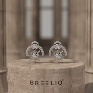 Pendientes de Oro Macizo con Diseño de Sol Celestial, Elegantes Pendientes de Diamantes de Corte Redondo con Halo de Sol, Joyería Fina Moderna con Diseño de Galaxia - Product Image 2