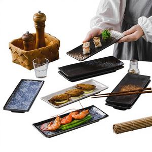 <span class=keywords><strong>Assiette</strong></span> rectangulaire en céramique de style japonais minimaliste pour sushis, desserts et poisson, créative, pour la maison, compatible micro-ondes, pour l'export. - Product Image 1