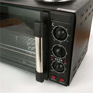 Forno Elettrico da Banco Portatile da 30L per Cottura Domestica con Piastra Riscaldante - Product Image 4