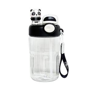 Bouteille d'eau portable Panda Design avec paille 500 ml pour enfants, usage scolaire, gobelet en plastique transparent avec poignée - Product Image 1