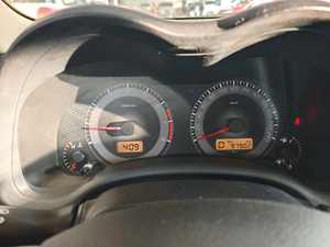 Toyota <span class=keywords><strong>Corolla</strong></span> 2014 Usado, Bien Valorado, 4 Puertas, 5 Plazas, Sedán GL, Gasolina, Manual, Cuero, Volante a la Izquierda, Pantalla Táctil LED, Techo Solar, Cámara Trasera - Product Image 6