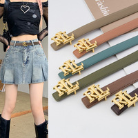 Ceinture en cuir véritable en gros avec boucle dorée classique, ceinture ajustable en cuir de vachette tendance pour femme, idéale pour pantalons décontractés, pulls et jupes