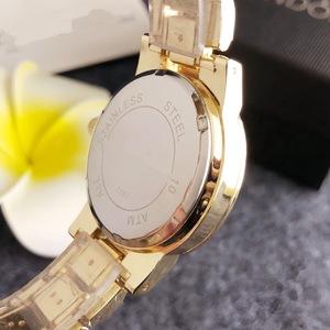 นาฬิกา Big <span class=keywords><strong>O</strong></span> สไตล์แบทช์จากโรงงานโดยตรง แฟชั่นข้ามพร<span class=keywords><strong>ม</strong></span>แดนยอดนิยมสำหรับการค้าต่างประเทศ นาฬิกาข้อมือผู้หญิง - Product Image 5