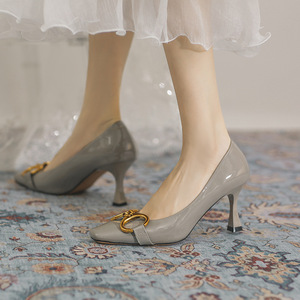 Zapatos Unisex de Tacón Bajo con Punta Puntiaguda, de Cuero Genuino, Diseño Calado, Estilo Moderno 2026, Cómodos y Resistentes al Agua - Product Image 4