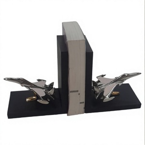 Serre-livres pour modèles réduits d'avions Organisateur de vaisselle Porte-revues et porte-journaux Serre-livres décoratifs à des prix abordables - Product Image 1