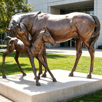 Sculpture en bronze coulé personnalisable, style nature et faune, pour cour de villa, ensemble de statues de mère cheval et de jeunes chevaux