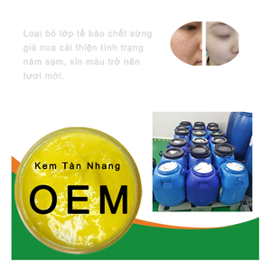 <span class=keywords><strong>Crema</strong></span> sbiancante ingredienti sfusi con perla dorata <span class=keywords><strong>crema</strong></span> per <span class=keywords><strong>il</strong></span> viso Thai rosa sbiancante <span class=keywords><strong>crema</strong></span> da notte per donne semilavorati cosmetici - Product Image 1