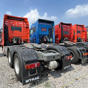 Camión Tractor Sinostruk Howo 6*4 300L con Logotipo Dorado Euro 5 <span class=keywords><strong>en</strong></span> Buen Estado, Camión Sitrak a Buen Precio para África - Product Image 4