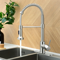 Robinet d'évier de cuisine moderne à poignée unique Pulvérisateur à tirette en acier inoxydable finition nickel brossé Cupc en céramique monté sur le pont