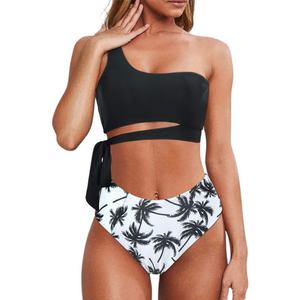 Maillot de bain sexy multicolore à découpes triangulaires avec détails plaqués et bordures décoratives - Product Image 5