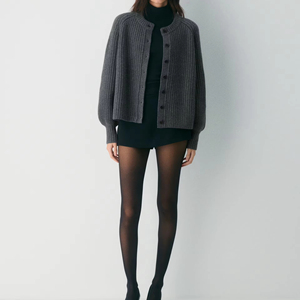 Suéter Cárdigan Gris para Mujer con Decoración de Botones, Diseño Casual a la Moda, Personalizado de Fábrica - Product Image 2