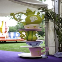 Grande tasse à thé géante sur mesure en fibre de verre, ensemble de thé en gros, sculpture décorative, pot de fleurs, décoration pour parcs à thème, événements de carnaval et centres commerciaux