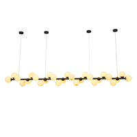Magnifique lampe suspendue linéaire en sphère d'albâtre contemporaine, globe lumineux en marbre pour hall d'hôtel, villa, foyer
