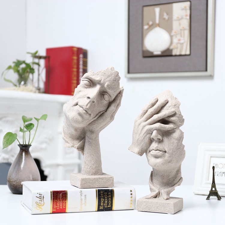 Creative living room art decoration furnishings vintage ornaments resin crafts silence is gold sculpture