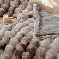 Couverture en fausse fourrure de lapin, douce et moelleuse, texture 3D, pour canapé et lit, couleur personnalisée, fournisseur OEM ODM en gros