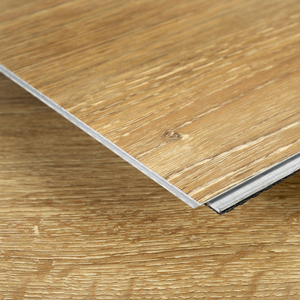 Planche de sol en vinyle PVC à clipser anti-corrosion 5mm 6mm, facile à nettoyer, avec sous-couche IXPE pour magasin - Vente en gros - Product Image 2
