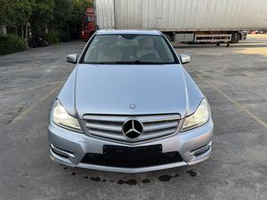 Mercedes-Benz Classe C <span class=keywords><strong>C180</strong></span> 1.8T Automatica Usata, Edizione Classica di Lusso, Berlina in Vendita - Product Image 2