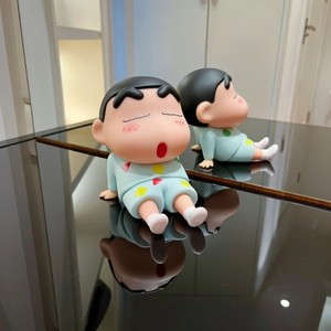 BBL Shin-Chan soporte de teléfono de dibujos animados lindo juguete de plástico soporte de teléfono móvil soporte de escritorio portátil creativo radiación de calor - Product Image 5