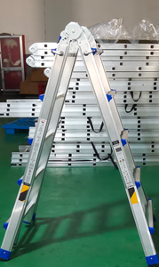 Échelle industrielle multifonction pliante 4x3 4x4 4x5 4x6 en aluminium, épaisseur 1,2 mm, pour escalier, appartement et construction - Product Image 3