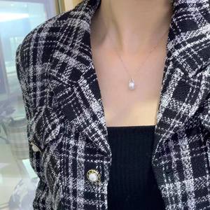 Pendentif en or 18 carats avec perle d'eau douce naturelle délicate de 7 à 10 mm, collier polyvalent et simple pour usage personnel ou cadeau - Product Image 4