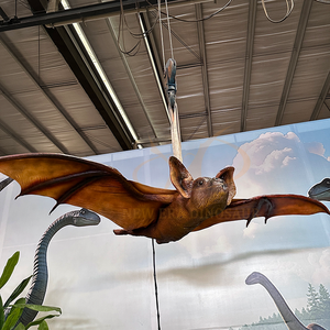 Modèle animal réaliste de chauve-souris suspendue électrique animatronique de parc à thème pour une utilisation intérieure/extérieure dans les parcs d'aventure et les centres commerciaux - Product Image 6